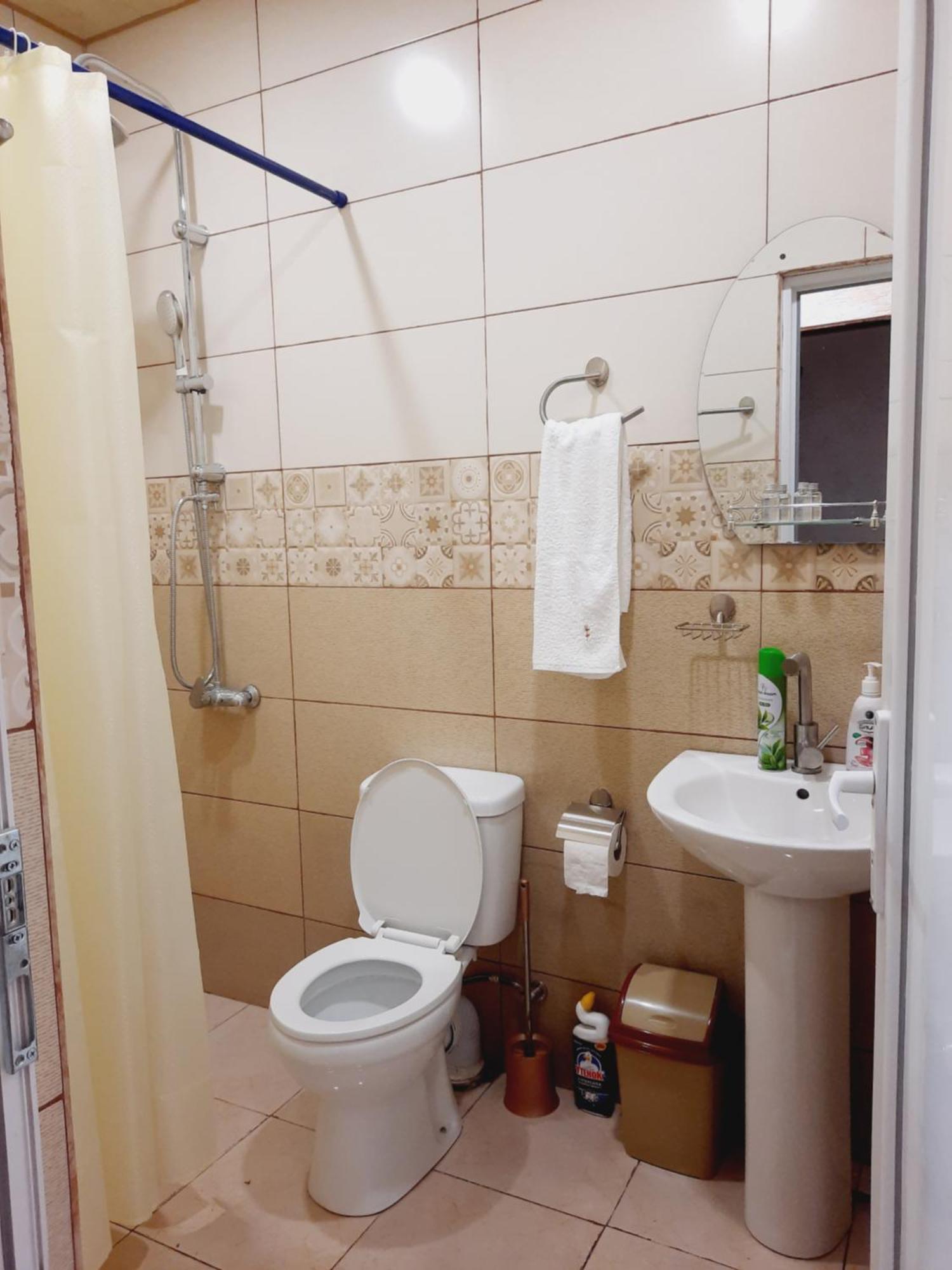 Inaisi Hotel Κουτάισι Εξωτερικό φωτογραφία